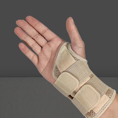 Attelle de Poignet - CarpalBrace™ - Beige - Trucs et Astuces Anti Douleur