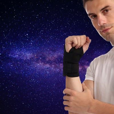 Attelle de Poignet - CarpalBrace™ - Noir - Trucs et Astuces Anti Douleur